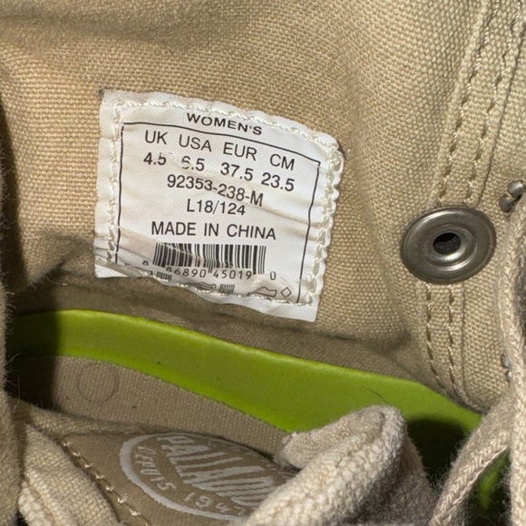 Palladium Baggy Bootie (Women) 6.5 - Picture 7 of 10